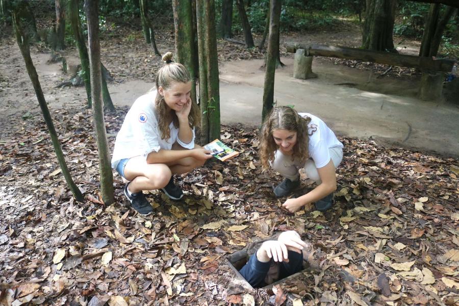 2 DAY 1 NIGHT CAN THO  CU CHI TUNNELS SAI GON - HIB2DCMCS2